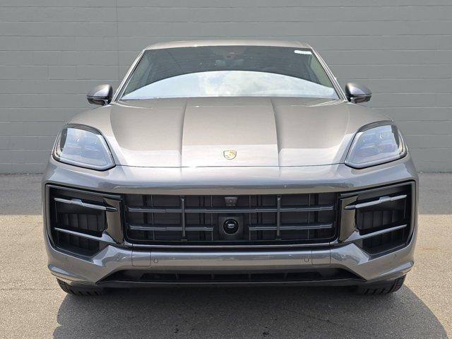 new 2025 Porsche Cayenne car, priced at $137,435