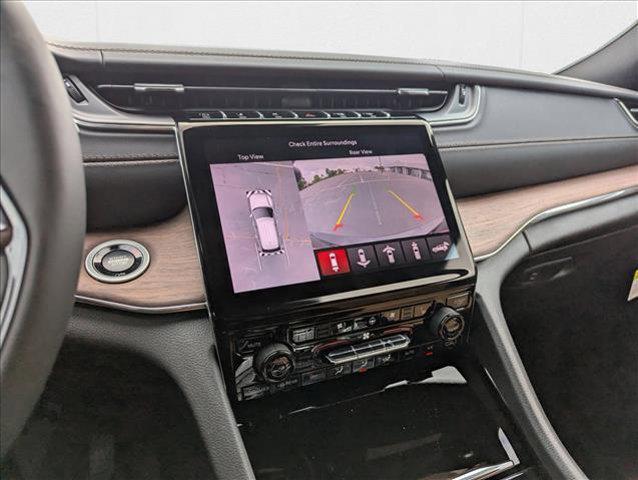 new 2025 Jeep Grand Cherokee L car, priced at $58,400