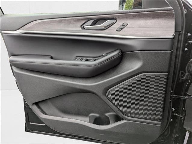 new 2025 Jeep Grand Cherokee L car, priced at $48,750