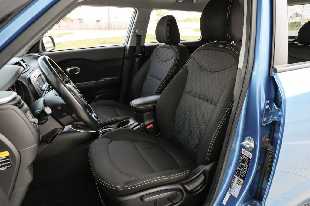 used 2016 Kia Soul car, priced at $9,477