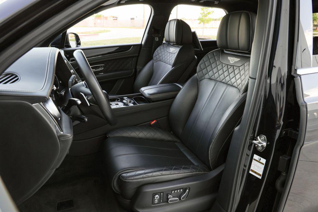used 2018 Bentley Bentayga car, priced at $69,477
