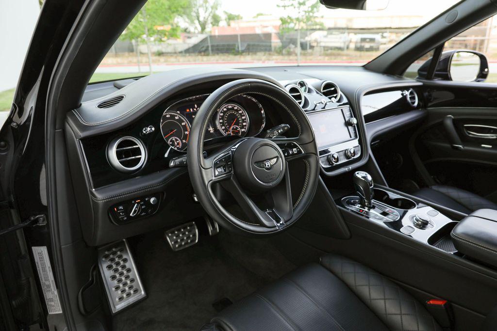 used 2018 Bentley Bentayga car, priced at $69,477
