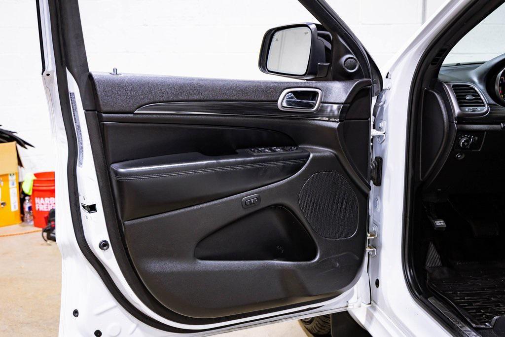 used 2020 Jeep Grand Cherokee car, priced at $19,777