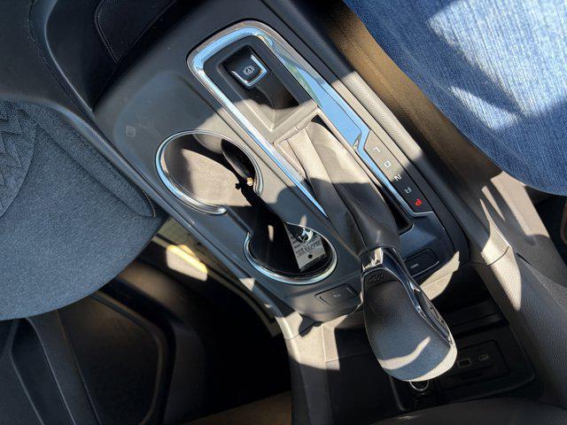 used 2022 Chevrolet Equinox car, priced at $24,200