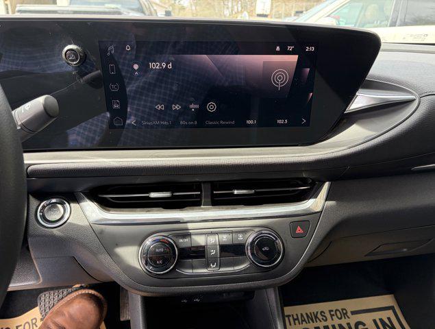 used 2024 Buick Envista car, priced at $22,800