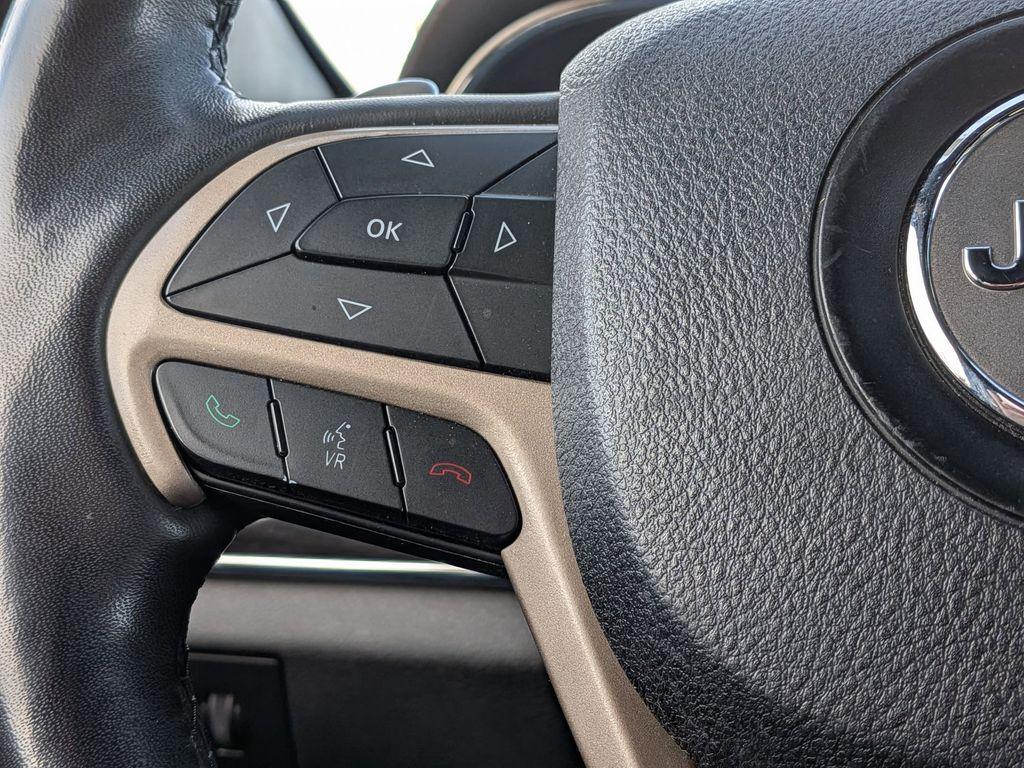 used 2015 Jeep Grand Cherokee car, priced at $7,995