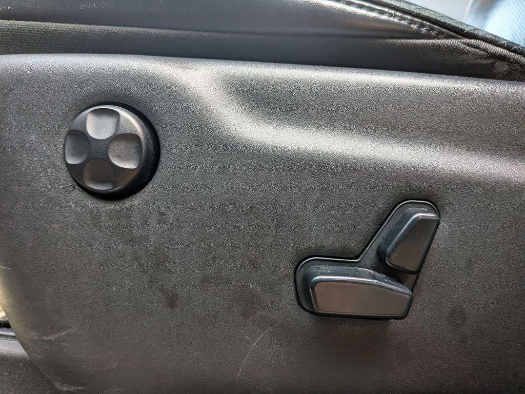 used 2015 Jeep Grand Cherokee car, priced at $7,995