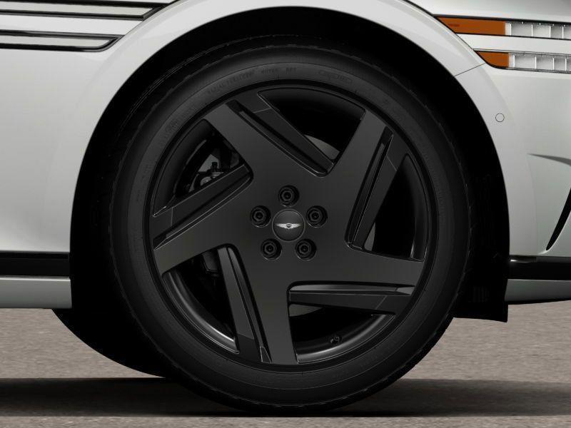 new 2026 Genesis G90 car, priced at $108,295