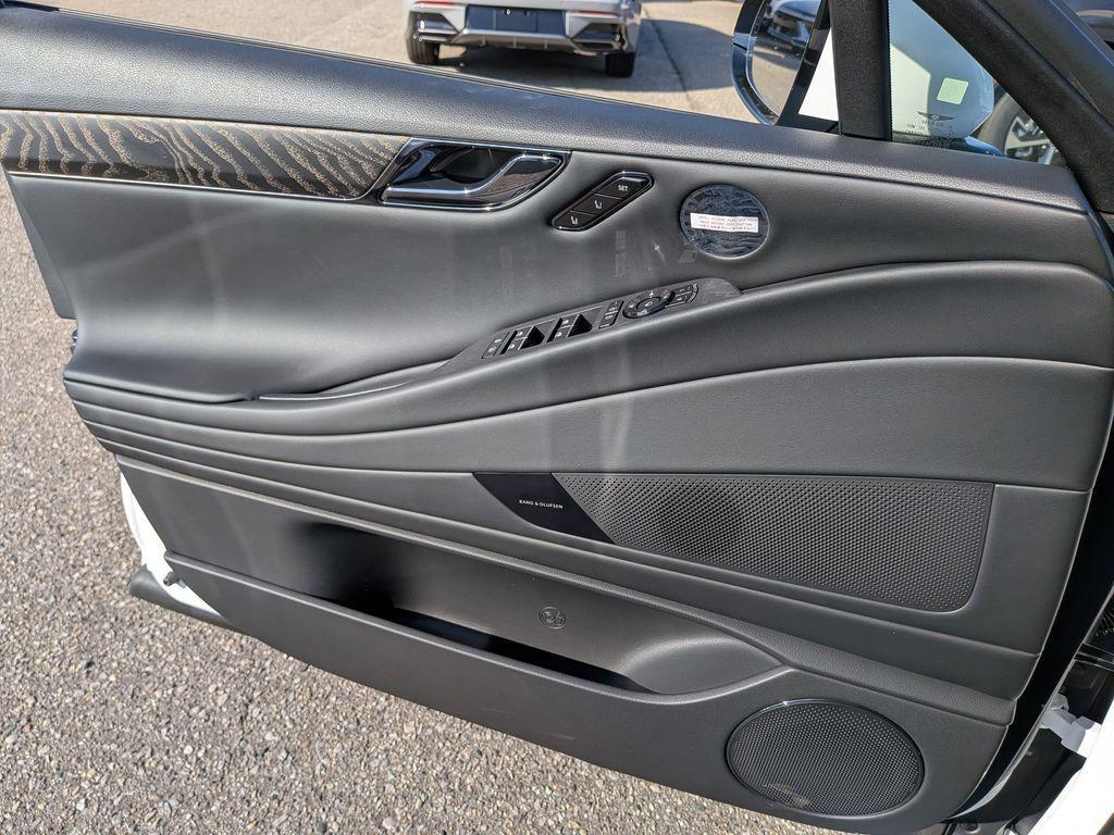 new 2026 Genesis G80 car, priced at $81,695