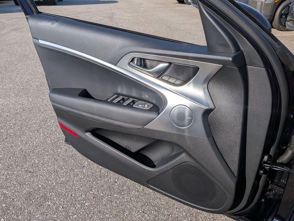 new 2026 Genesis G70 car, priced at $51,990