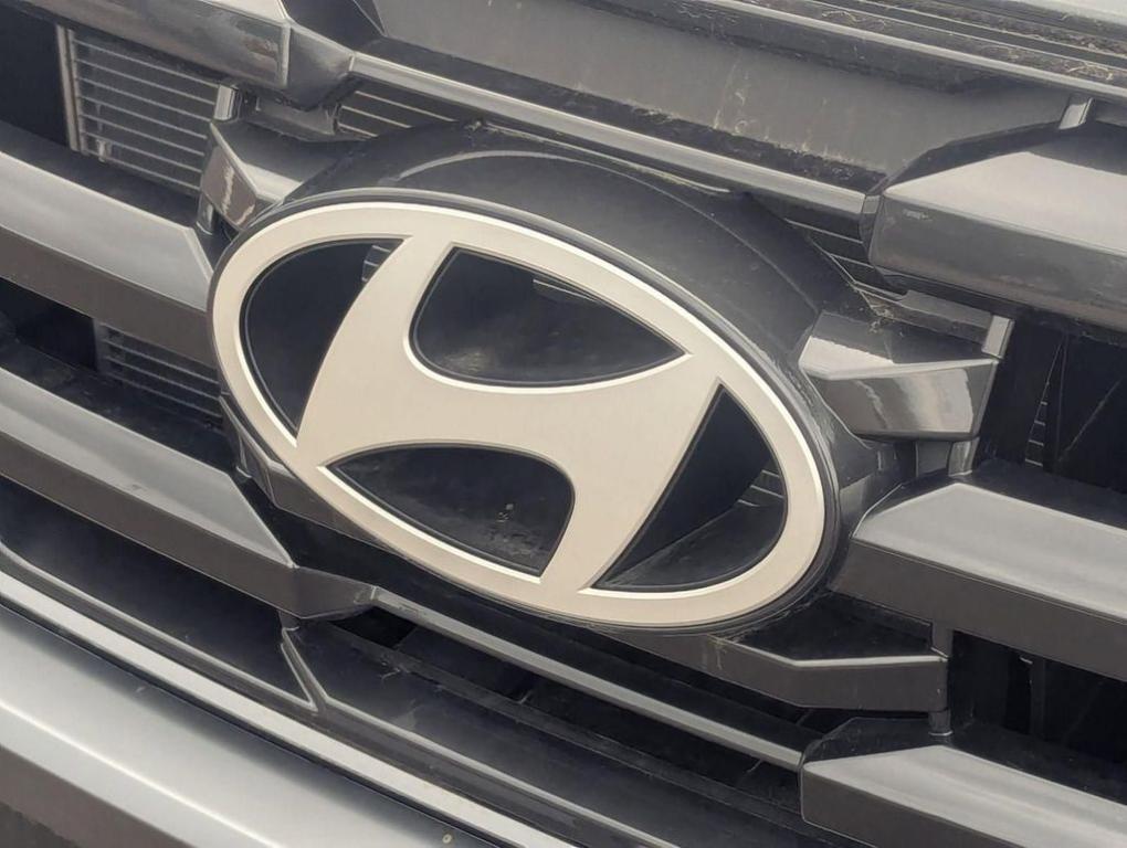 new 2026 Hyundai TUCSON Hybrid car, priced at $30,950