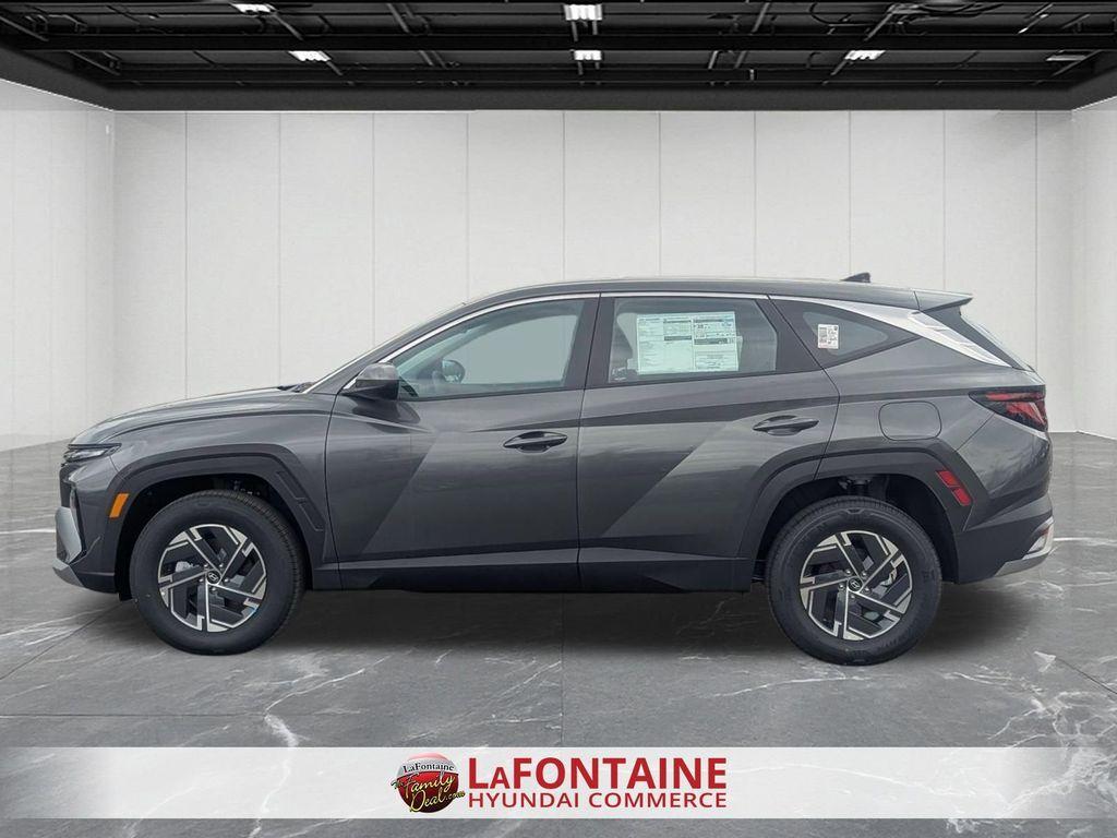 new 2026 Hyundai TUCSON Hybrid car, priced at $30,950