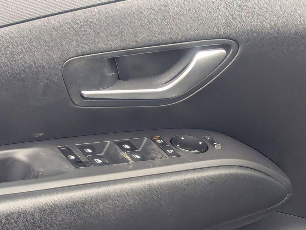 new 2026 Hyundai TUCSON Hybrid car, priced at $30,950