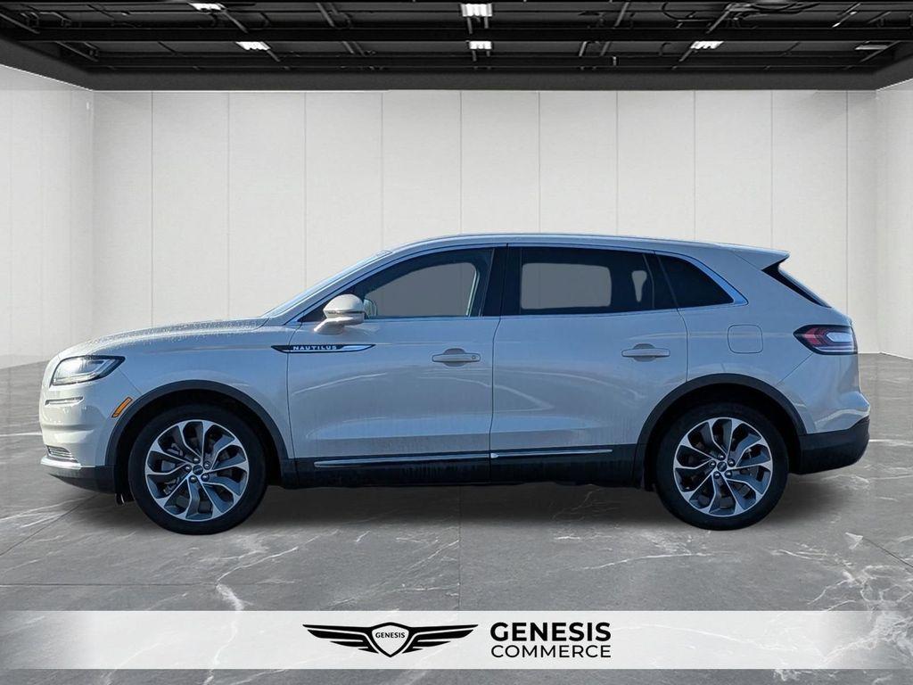 used 2022 Lincoln Nautilus car, priced at $26,495