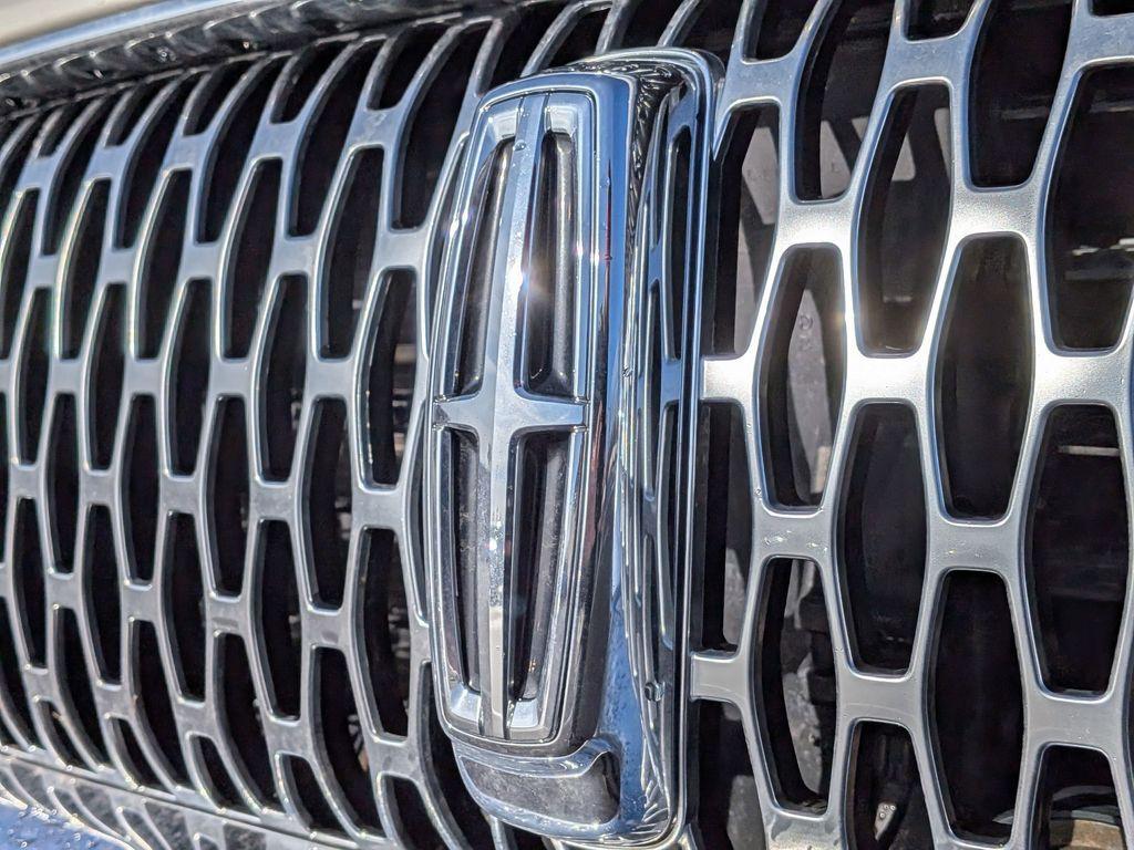 used 2022 Lincoln Nautilus car, priced at $26,495