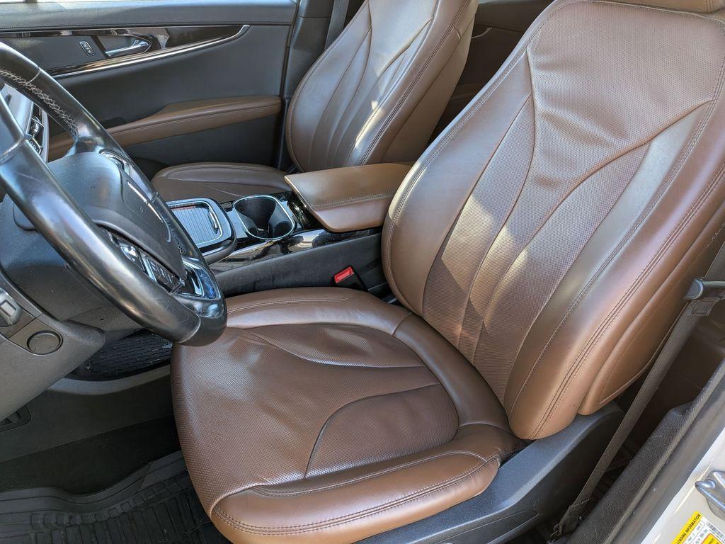 used 2022 Lincoln Nautilus car, priced at $26,495