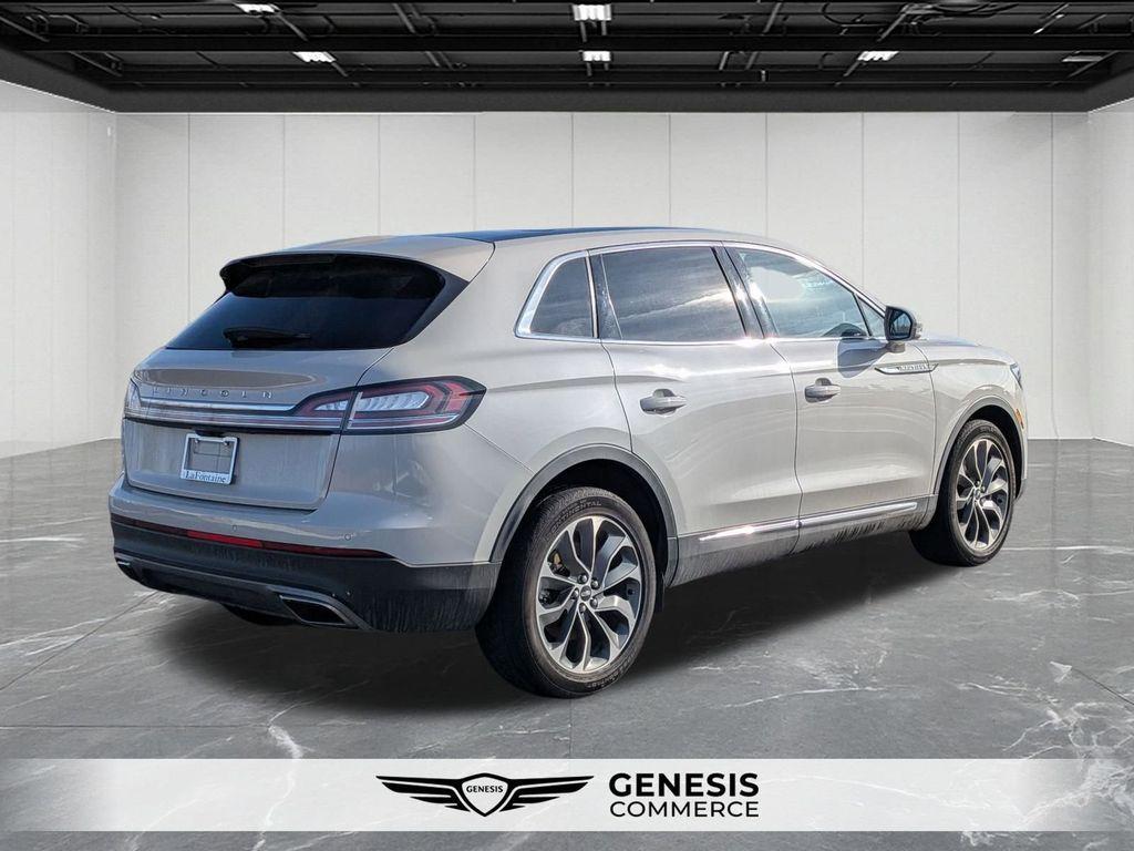 used 2022 Lincoln Nautilus car, priced at $26,495