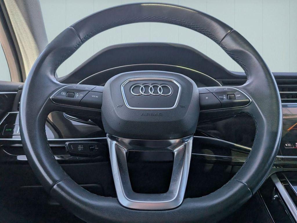 used 2023 Audi Q7 car, priced at $35,595