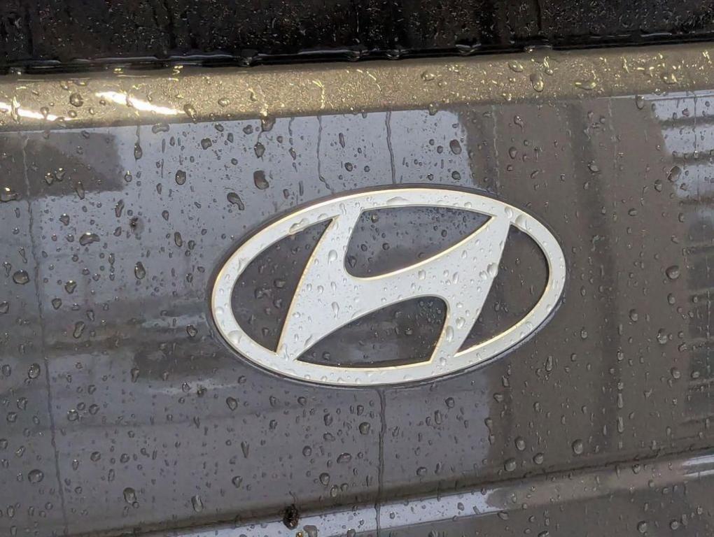 new 2026 Hyundai SANTA FE HEV car, priced at $36,654