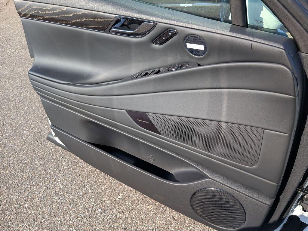 new 2026 Genesis G80 car, priced at $81,495