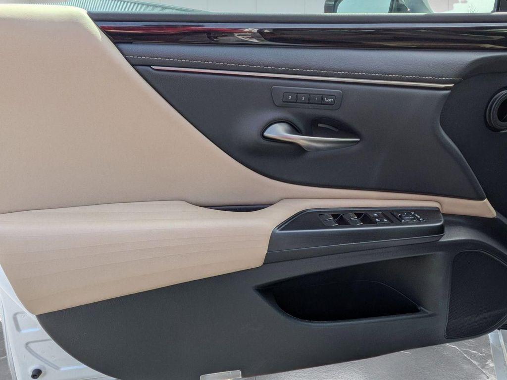 used 2021 Lexus ES 350 car, priced at $33,403