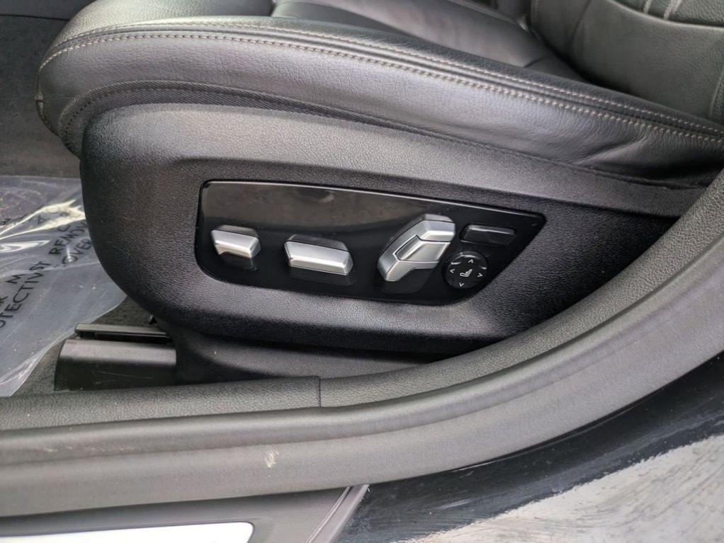 used 2022 BMW M550 car, priced at $39,995