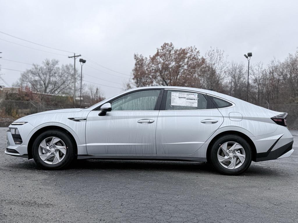 new 2026 Hyundai Sonata car, priced at $27,507