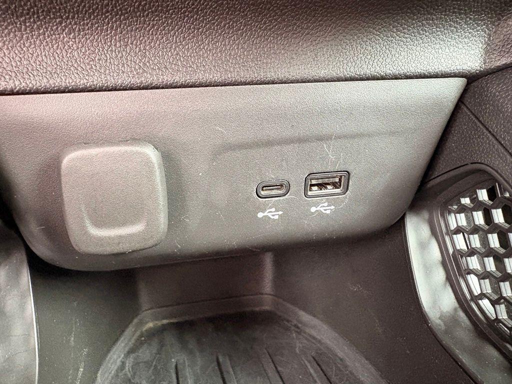 used 2025 Chevrolet TrailBlazer car, priced at $22,880