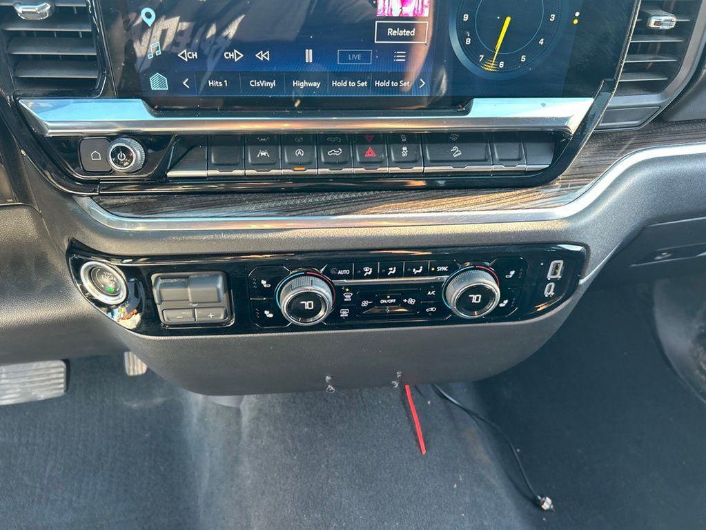 used 2025 Chevrolet Silverado 1500 car, priced at $50,815