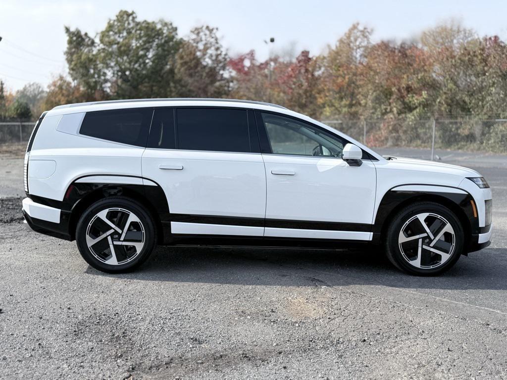 new 2026 Hyundai IONIQ 9 car, priced at $63,784