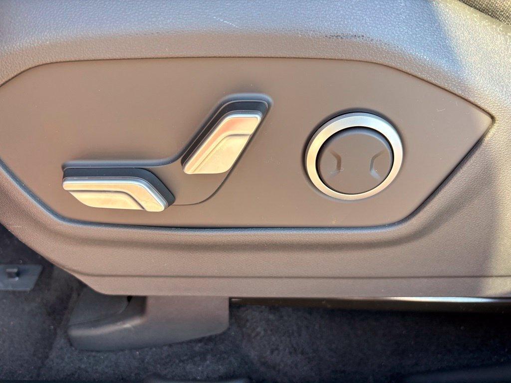 new 2027 Hyundai Santa Fe car, priced at $40,099