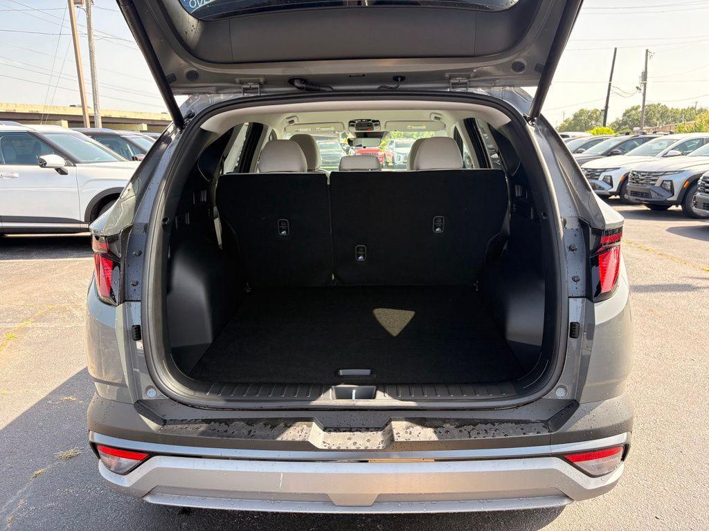new 2026 Hyundai Tucson car, priced at $32,312