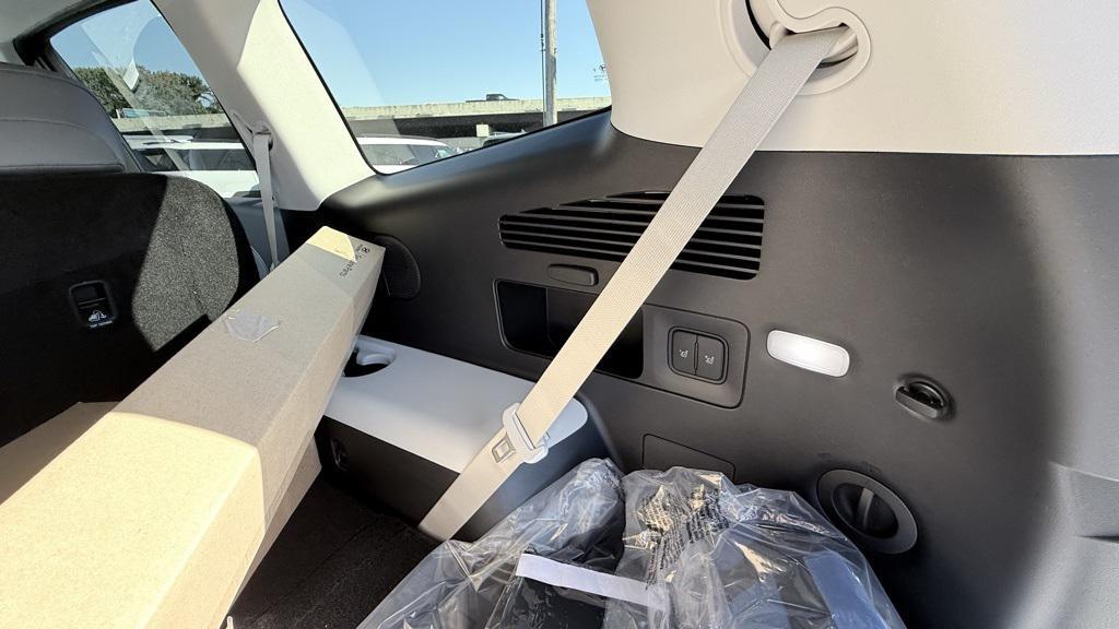 new 2026 Hyundai IONIQ 9 car, priced at $58,871