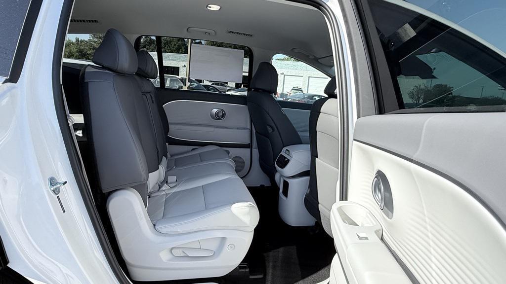 new 2026 Hyundai IONIQ 9 car, priced at $58,871