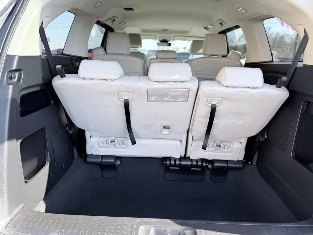 used 2025 Honda Odyssey car, priced at $41,539