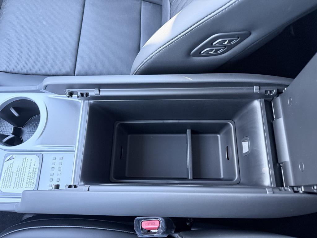 new 2026 Hyundai IONIQ 9 car, priced at $67,210