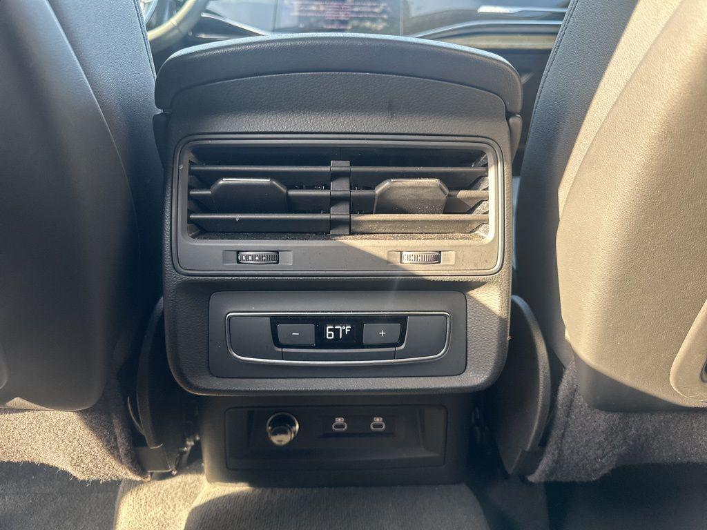 used 2024 Audi Q7 car, priced at $37,199