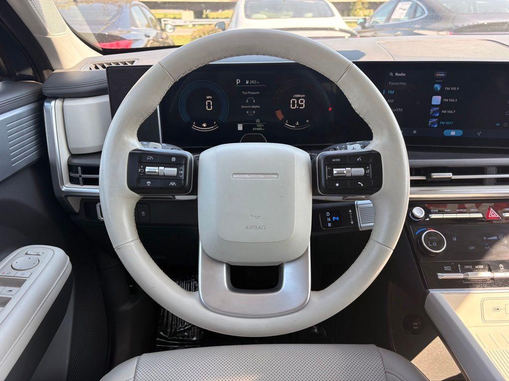used 2025 Hyundai Santa Fe car, priced at $27,629