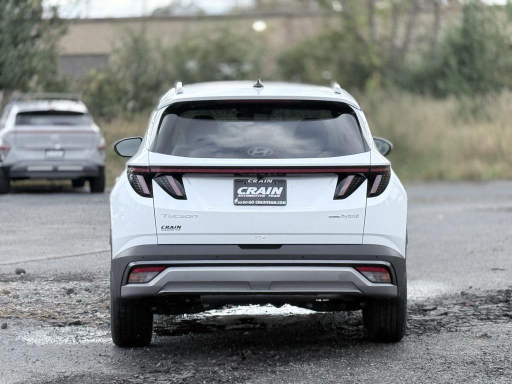 new 2026 Hyundai TUCSON Hybrid car, priced at $42,643
