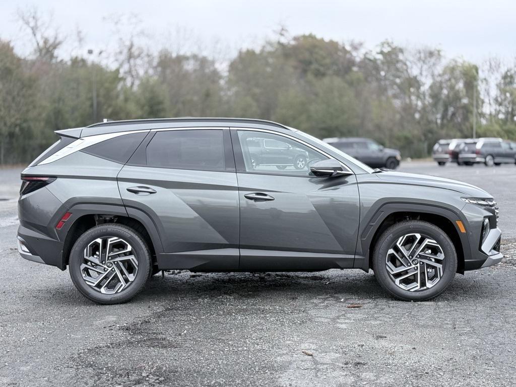 new 2026 Hyundai TUCSON Hybrid car, priced at $42,157