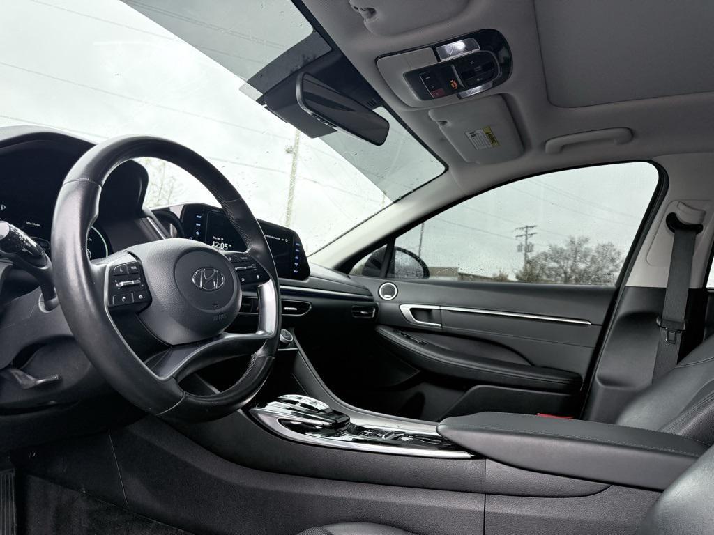 used 2023 Hyundai Sonata Hybrid car, priced at $25,244
