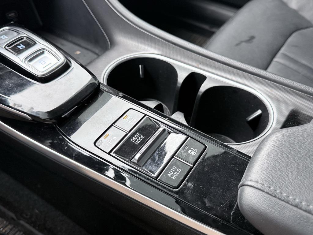 used 2023 Hyundai Sonata Hybrid car, priced at $25,244