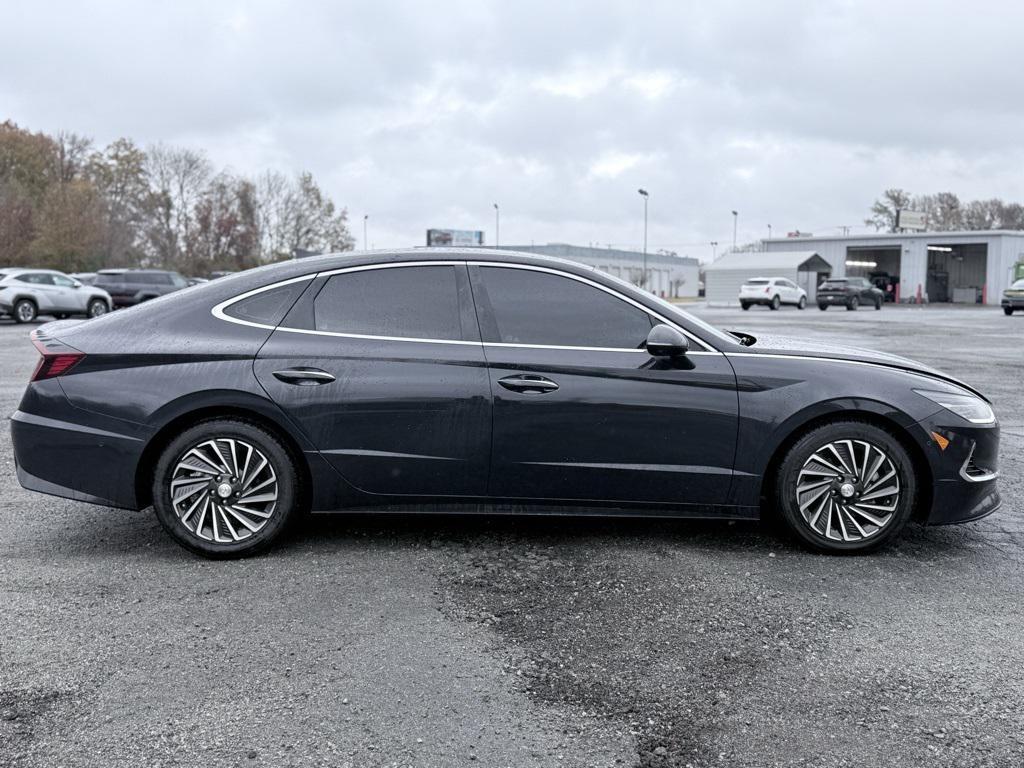 used 2023 Hyundai Sonata Hybrid car, priced at $25,244