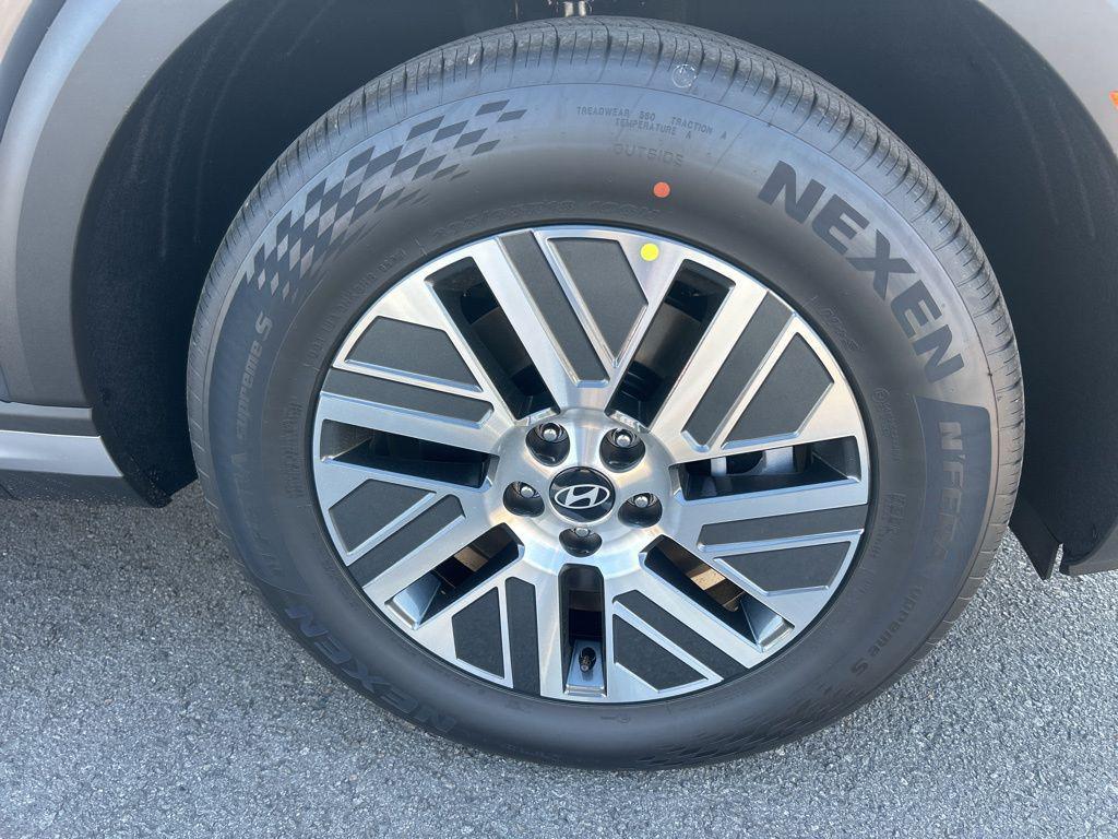 new 2026 Hyundai Palisade Hybrid car, priced at $45,668