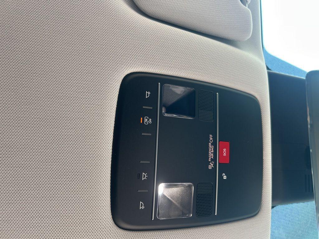 new 2026 Hyundai Palisade Hybrid car, priced at $45,668