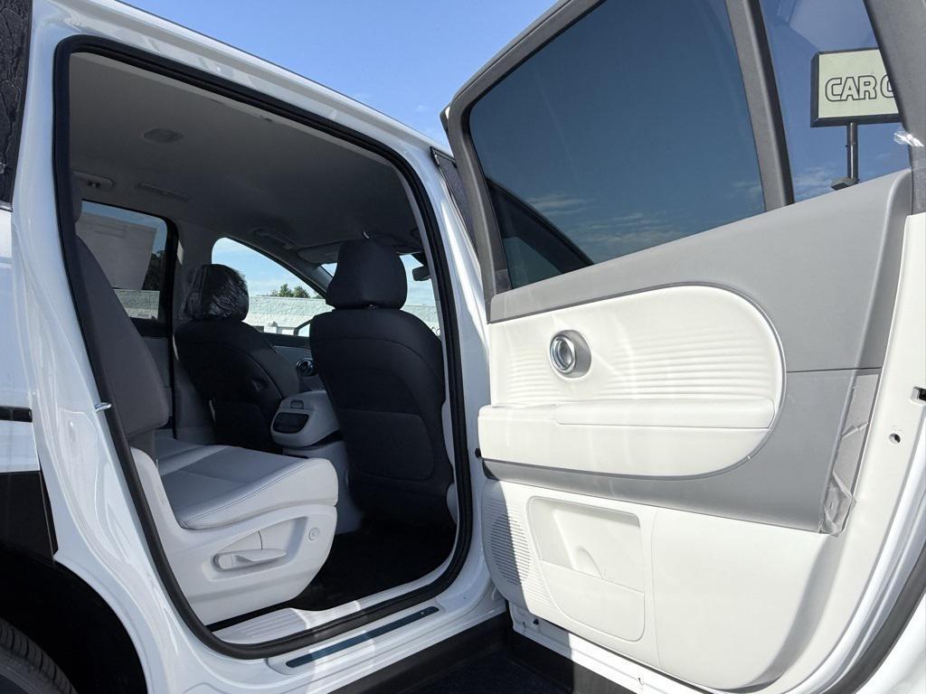 new 2026 Hyundai IONIQ 9 car, priced at $58,810