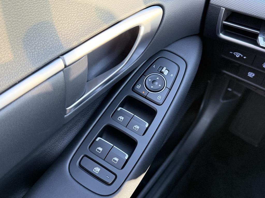 new 2026 Hyundai Sonata Hybrid car, priced at $32,792