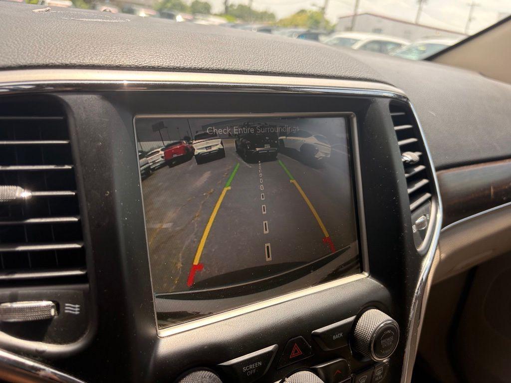 used 2017 Jeep Grand Cherokee car, priced at $13,129