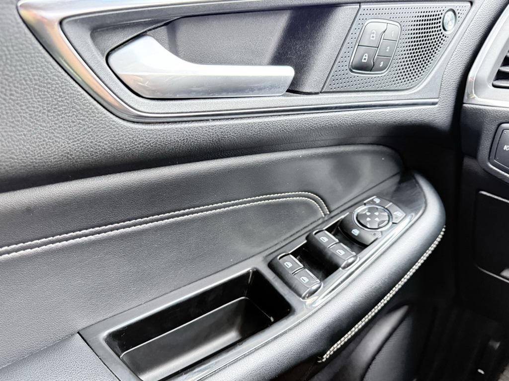 used 2020 Ford Edge car, priced at $15,698