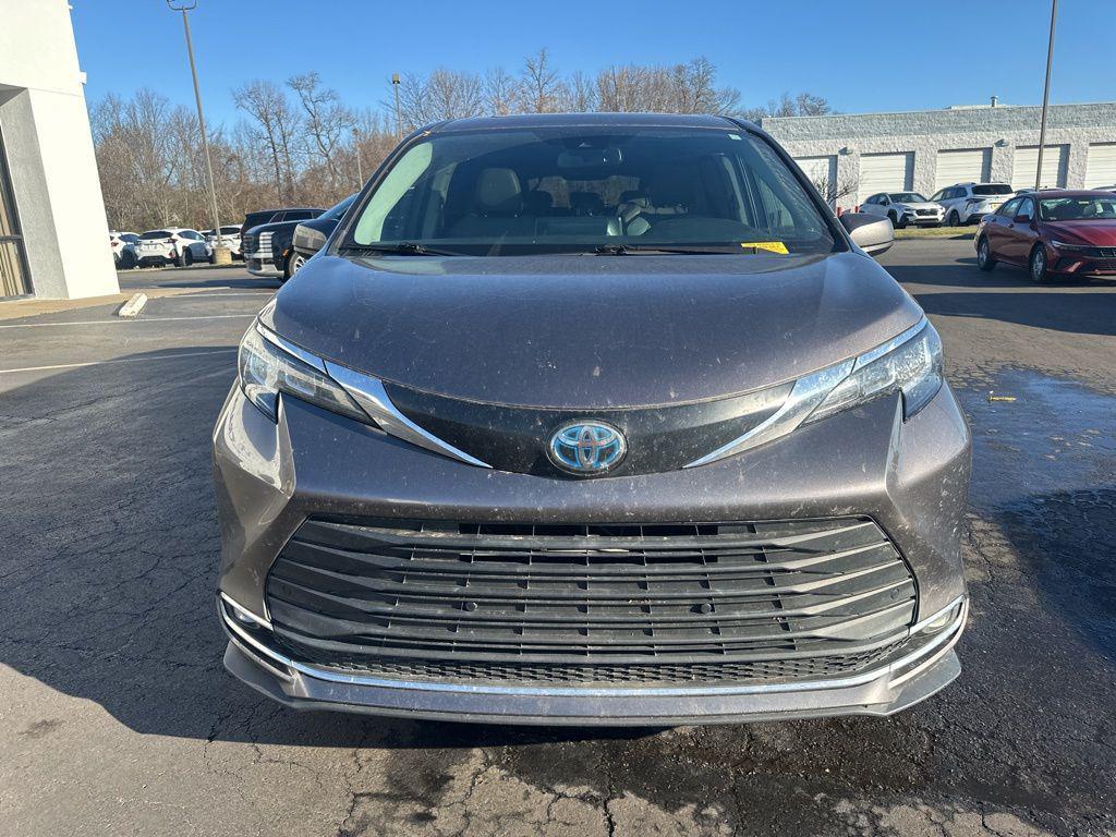 used 2021 Toyota Sienna car, priced at $26,169